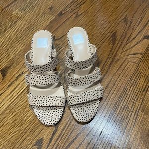 Sweet life size 10 block heel animal print